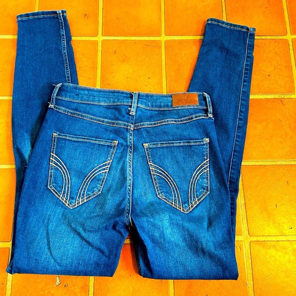Hollister High Rise Skinny Size 27 Jeans